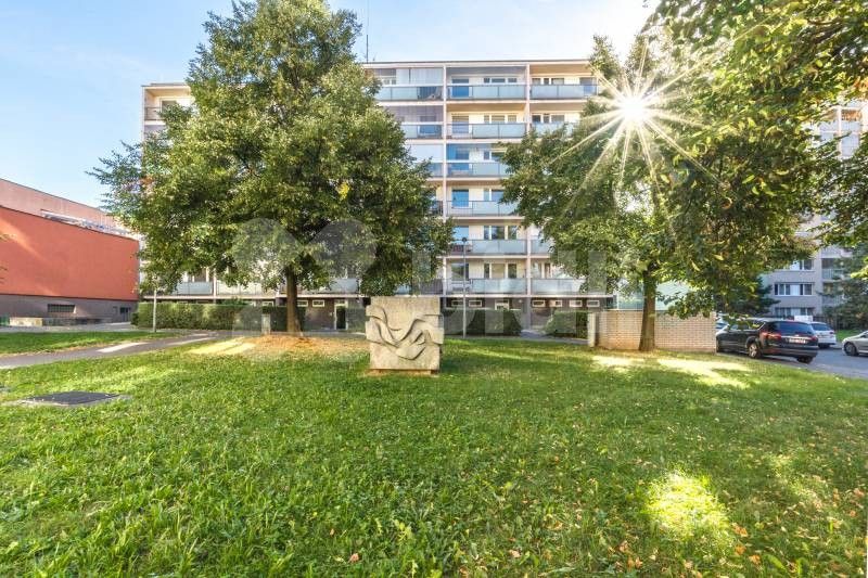 3+1, Lhotská, Praha, 74 m²