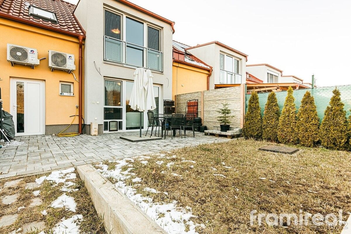 Ostatní, Pohořelice, 691 23, 126 m²