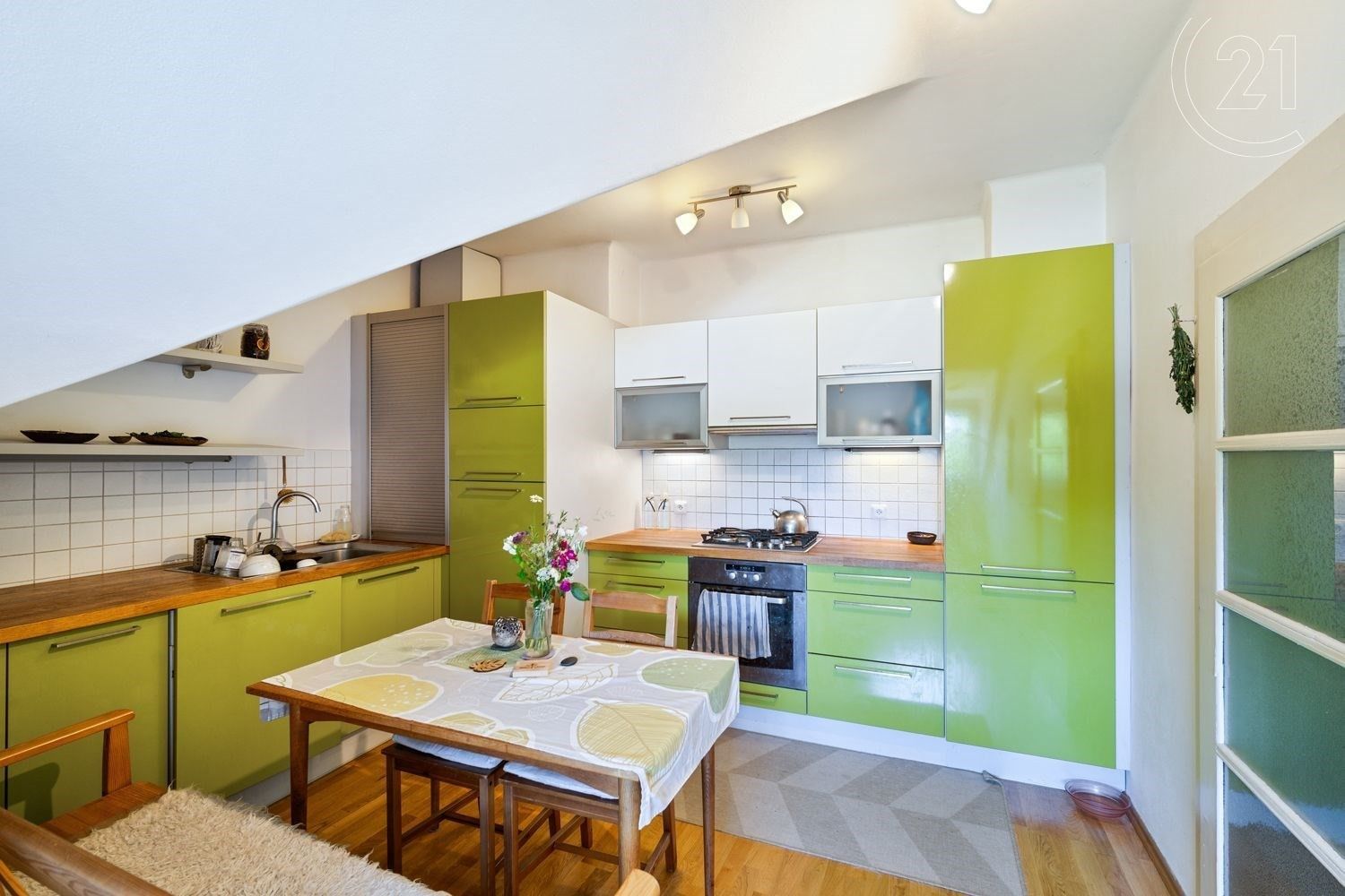 1+1, Jenečská, Praha, 45 m²