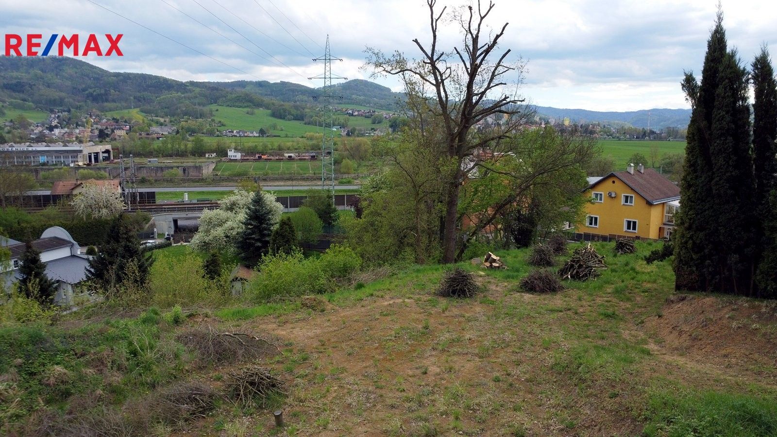 Pozemky pro bydlení, Děčín, 1 293 m²