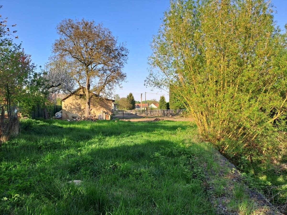 Zahrady, Hořovice, 268 01, 1 234 m²
