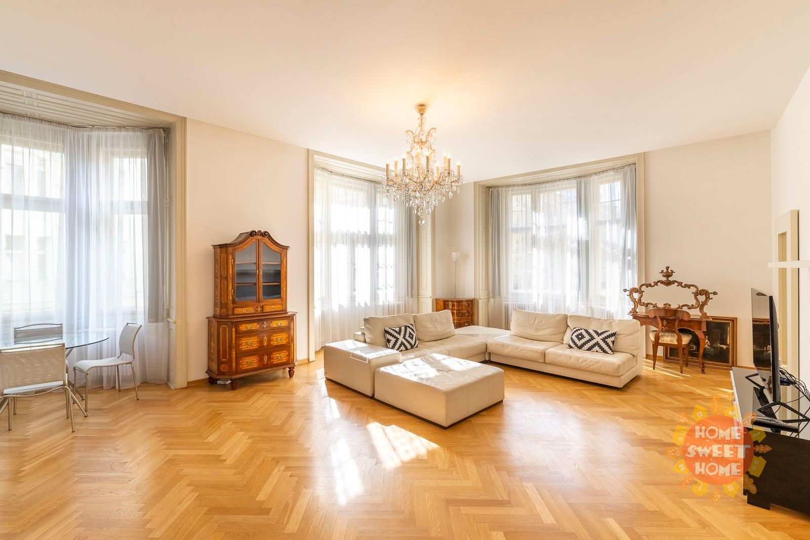 3+1, Valentinská, Praha, 130 m²