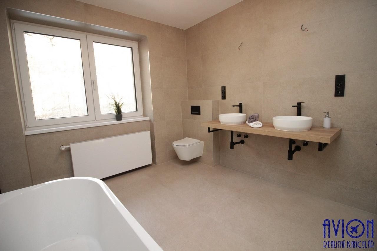 Prodej byt 3+kk - 5. máje, Praha, 100 m²