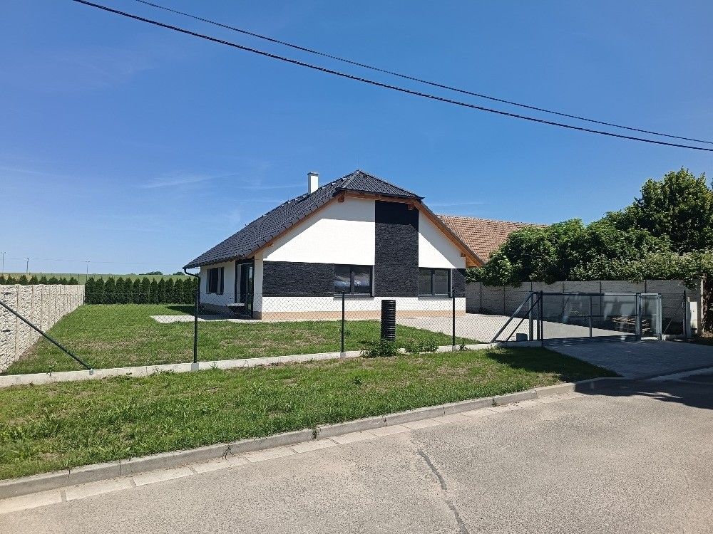 Ostatní, Černilov, 503 43, 680 m²
