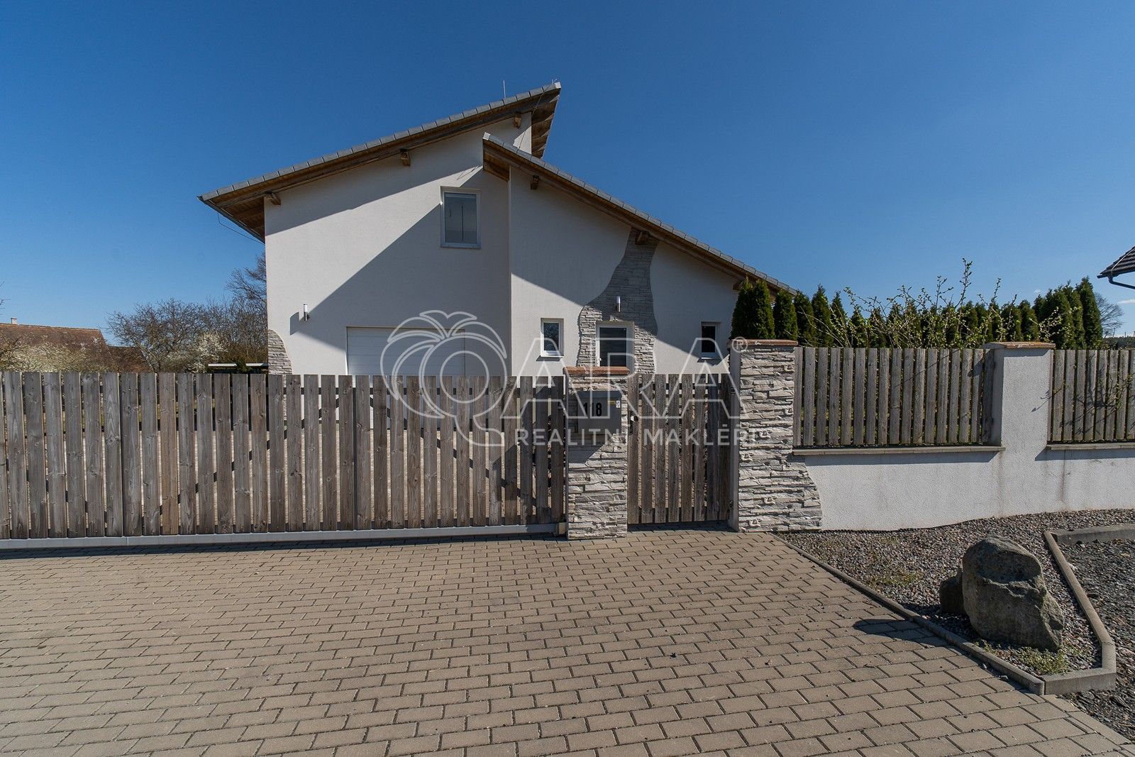 Ostatní, Morašice, 172 m²