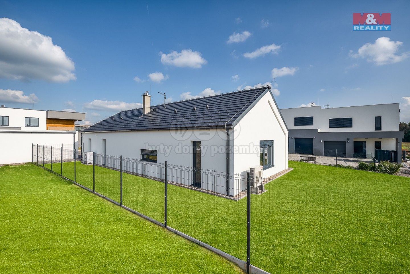 Prodej rodinný dům - Okrajová, Srch, 128 m²