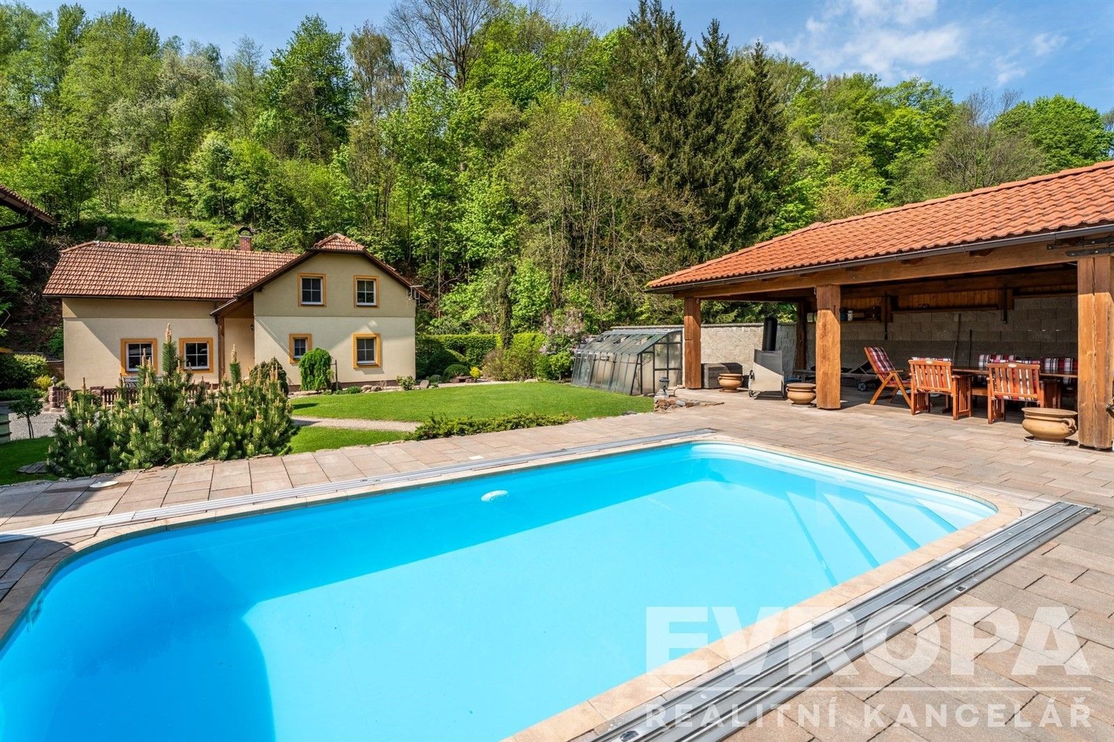 Ostatní, Dolní Lánov, 140 m²