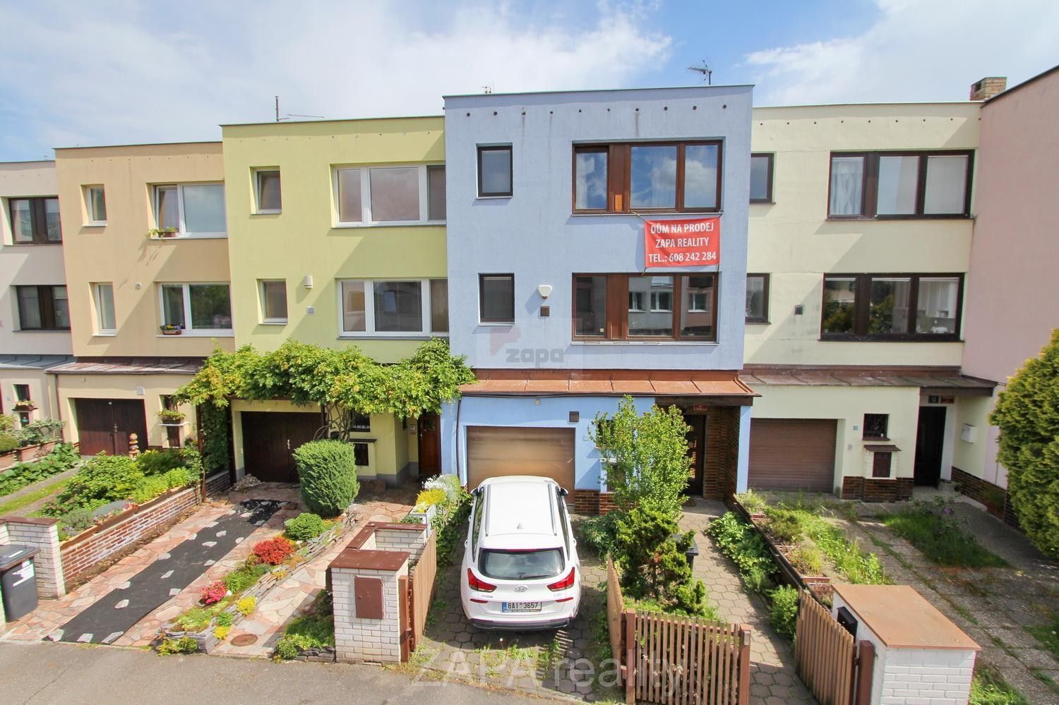 Rodinné domy, Perlitová, Praha, 205 m²