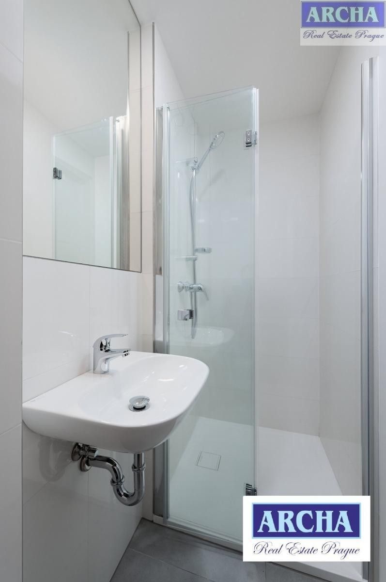 Prodej byt 2+kk - Starochodovská, Praha, 48 m²