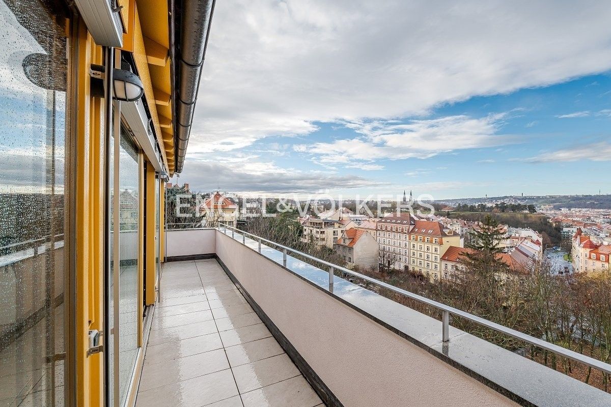 6+kk a více, Na Bučance, Praha, 173 m²