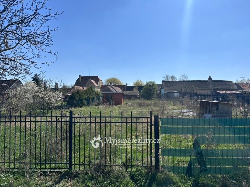 Zahrady, Znojmo, 669 02, 514 m²