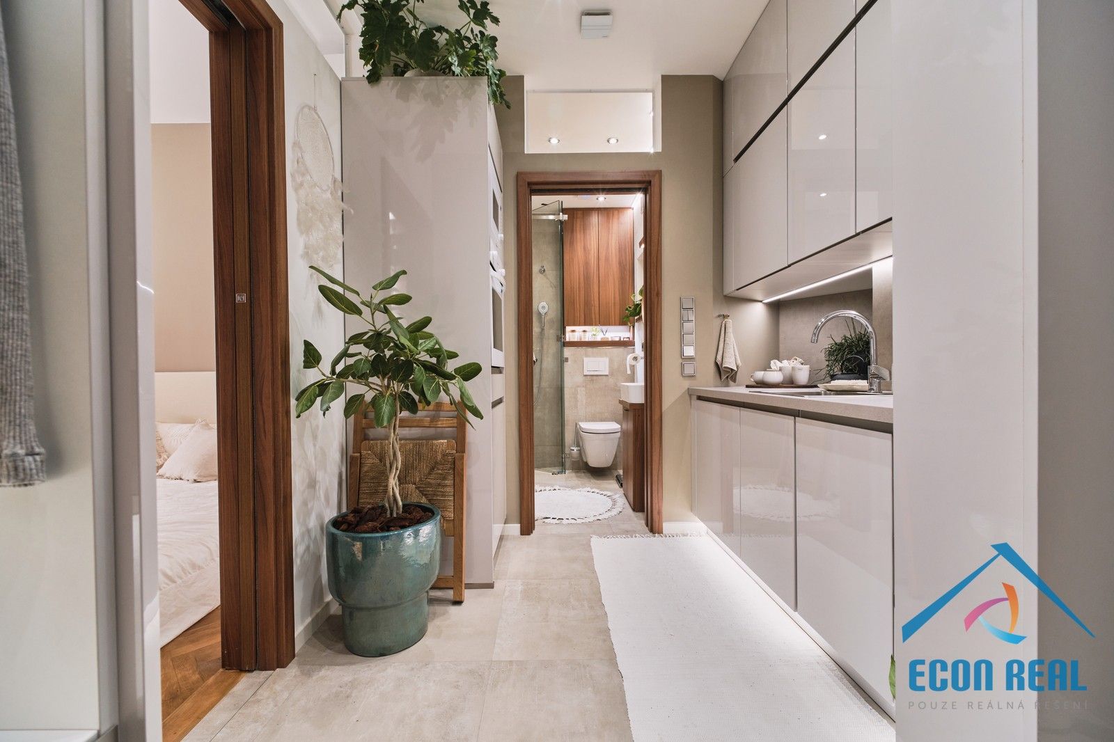 1+kk, Opatovická, Praha, 32 m²