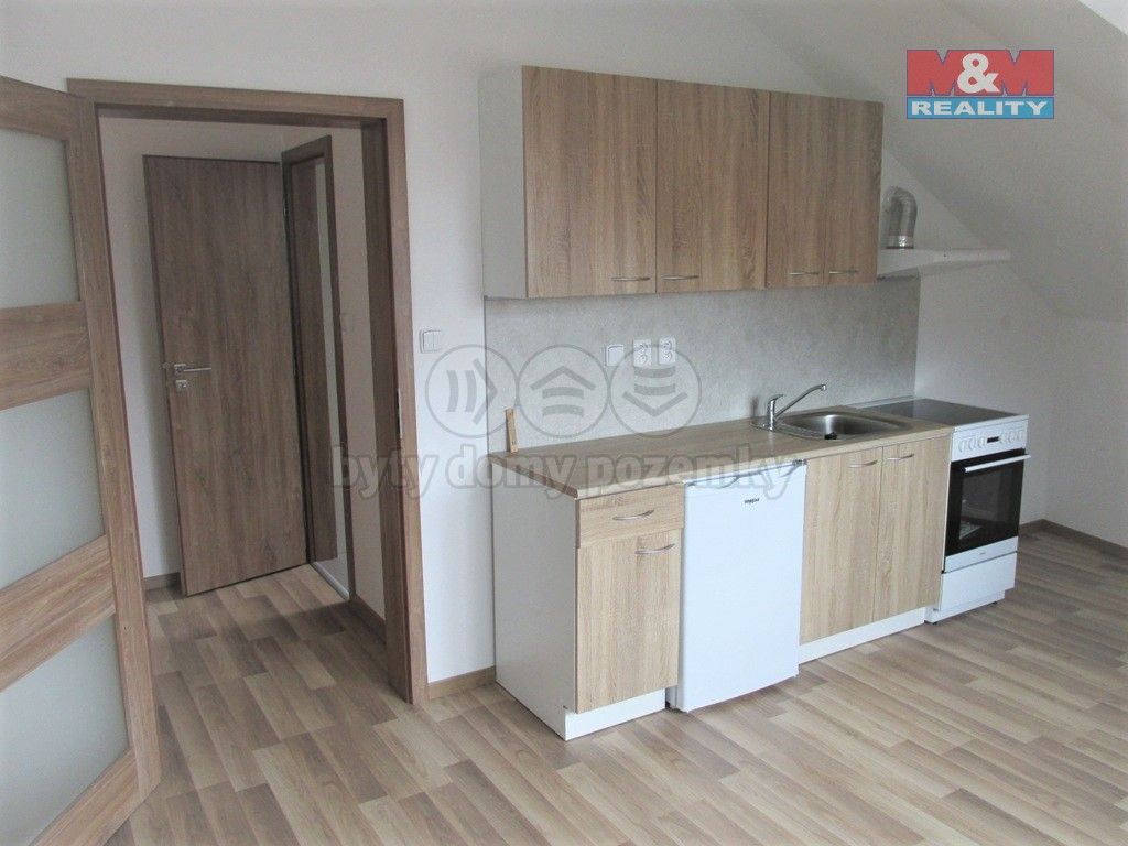 Pronájem byt 2+kk - U hřiště, Brno, 48 m²
