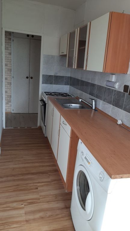 3+1, Sídliště za Chlumem, Bílina, 82 m²