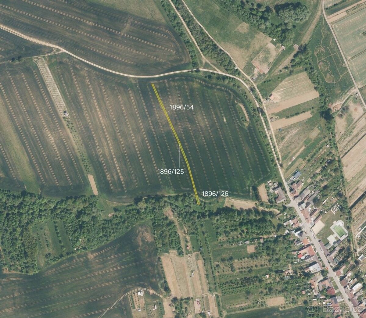 Prodej pozemek - Jalubí, 687 05