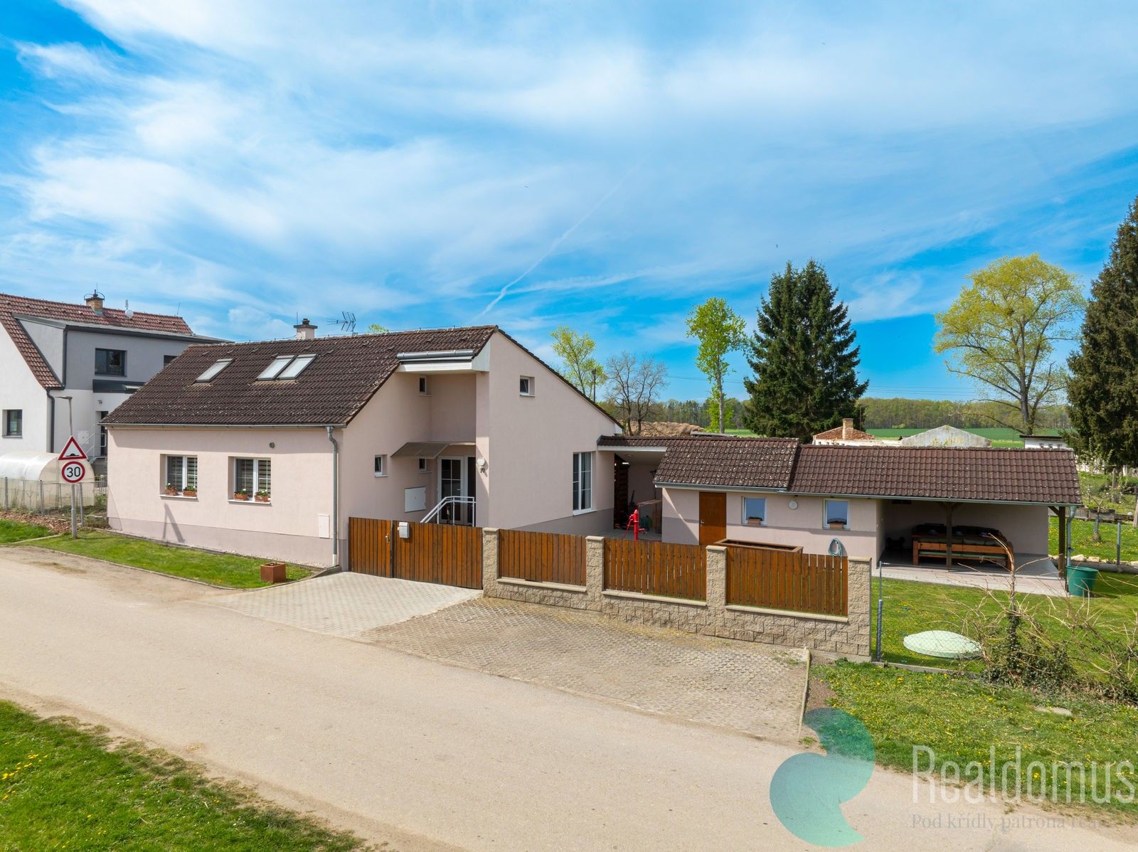 Ostatní, Češnovice, Pištín, 144 m²