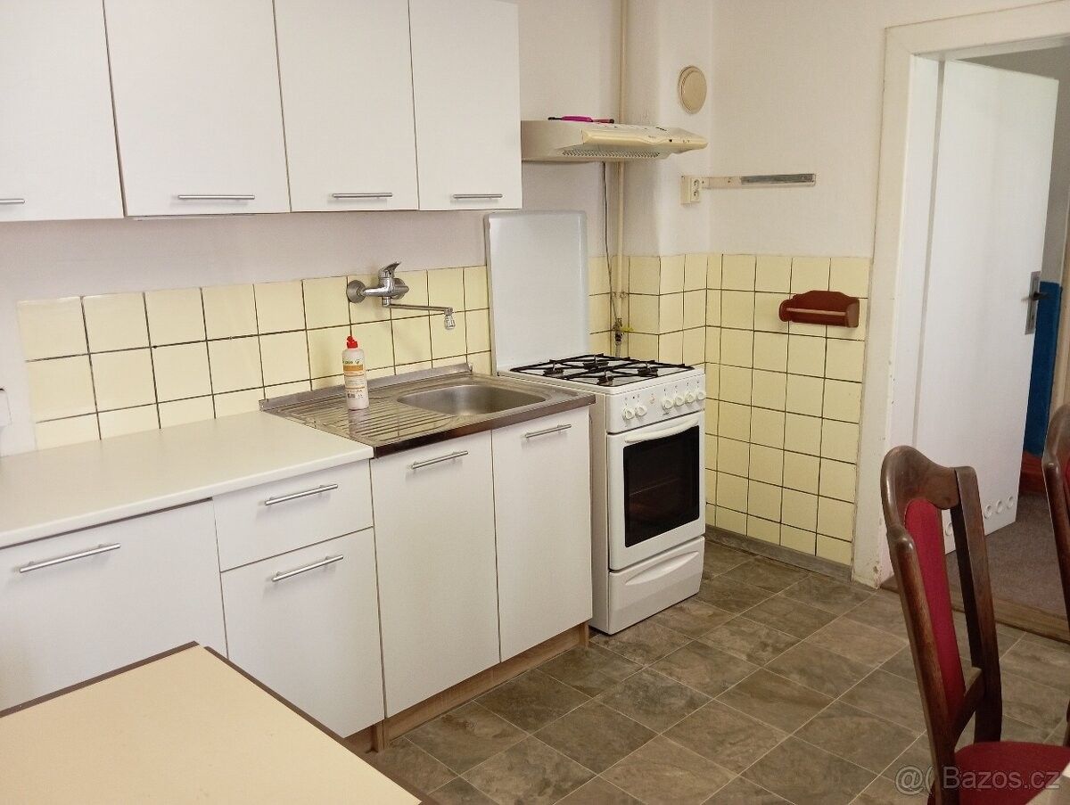 Prodej dům - Vlčnov, 687 61, 257 m²