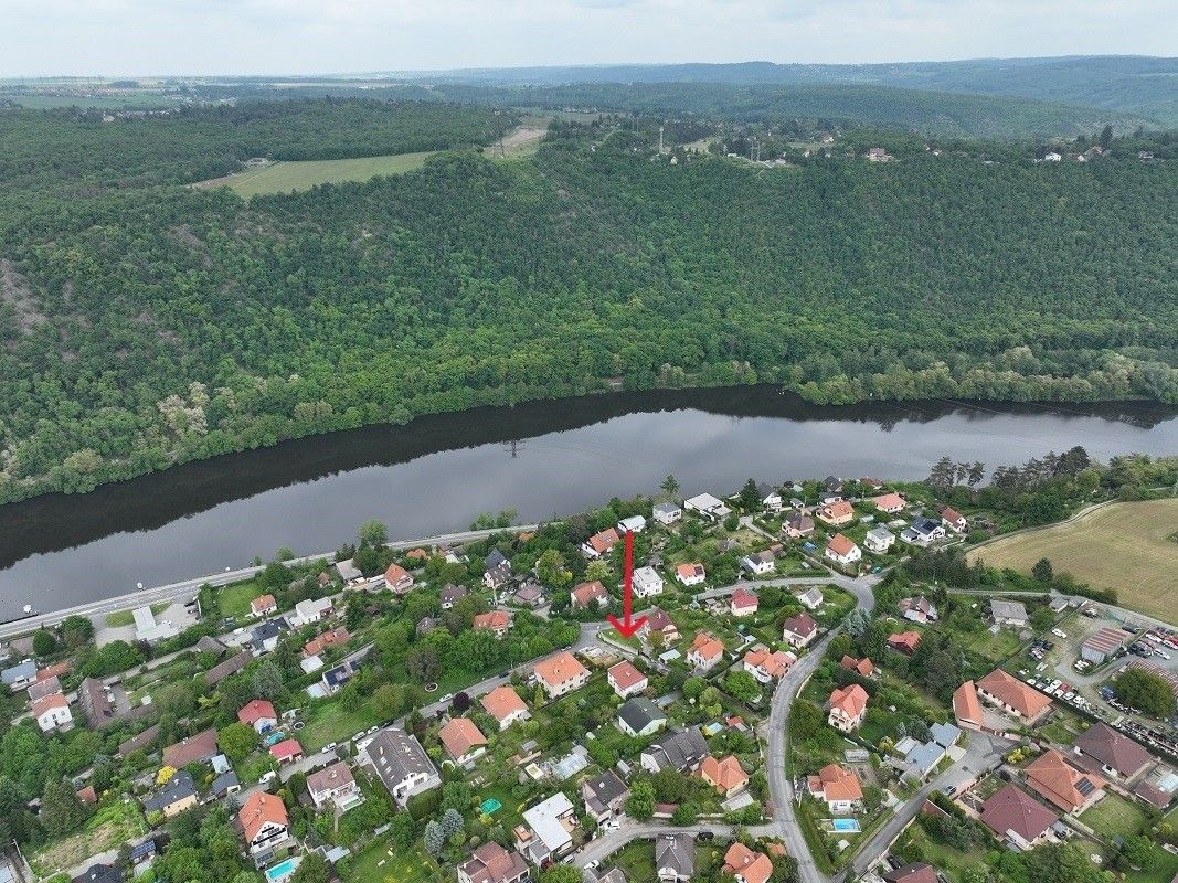Prodej dům - Davle, 252 06, 751 m²