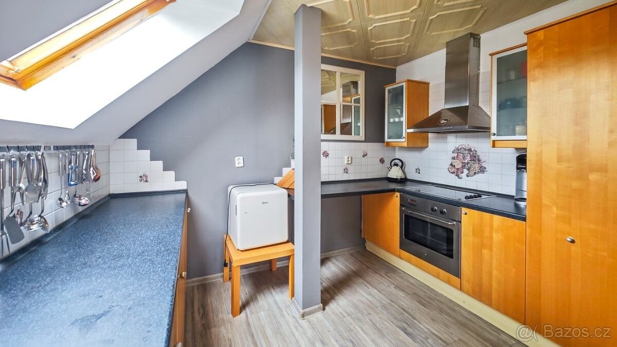 Prodej dům - Praha, 143 00, 20 m²