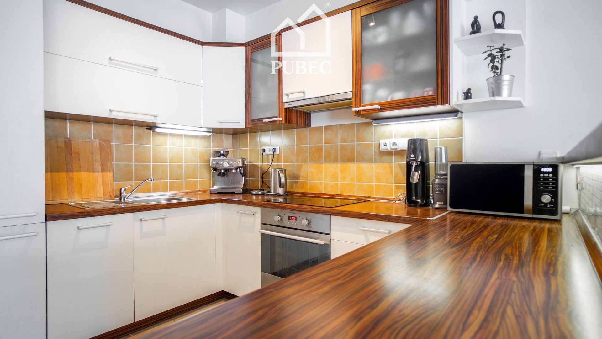 3+kk, Na Terasách, Plzeň, 78 m²