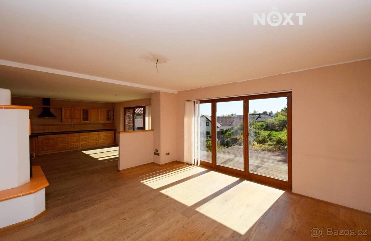 Prodej dům - Tuchlovice, 273 02, 260 m²