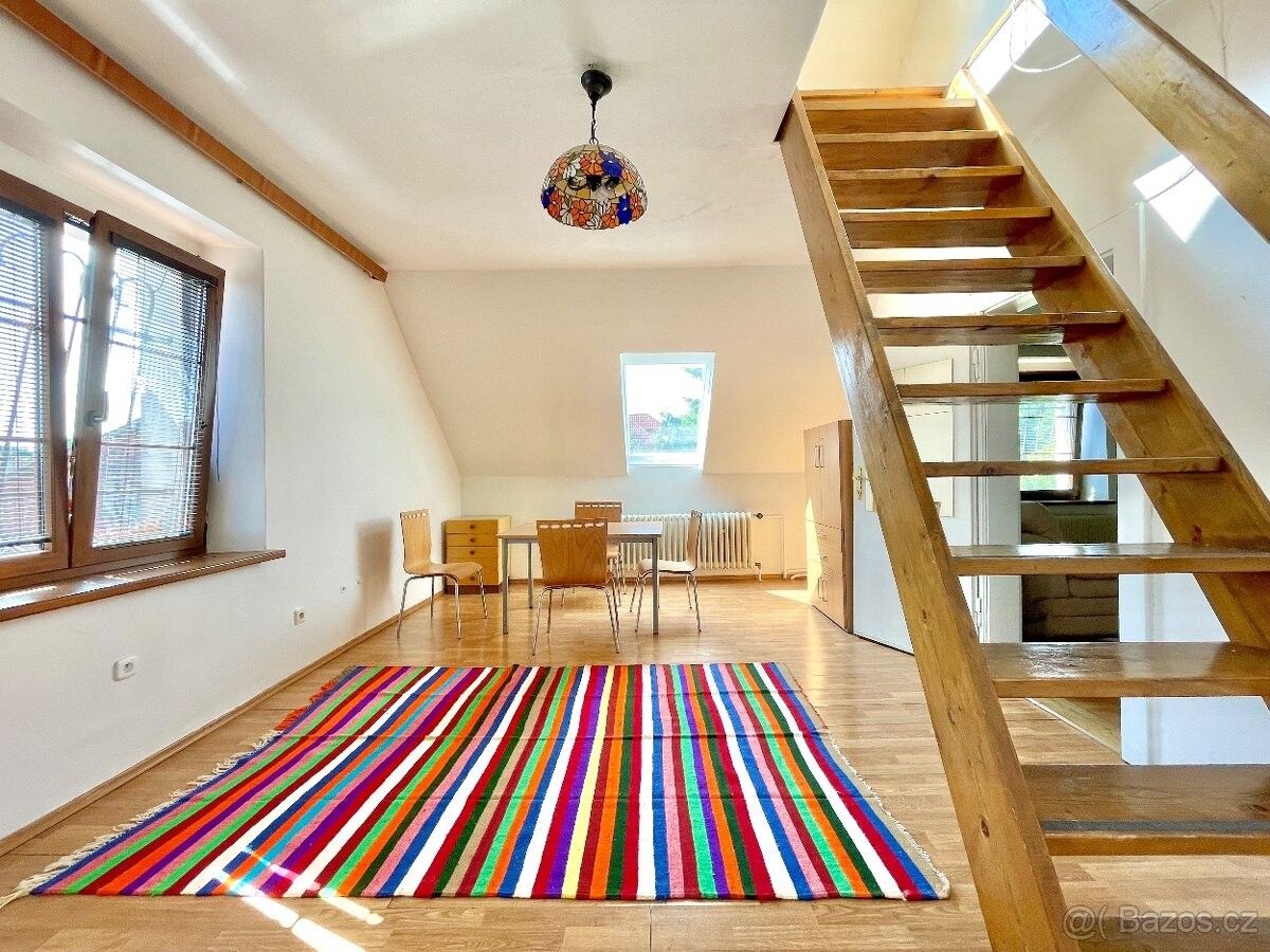 Ostatní, Praha, 154 00, 165 m²