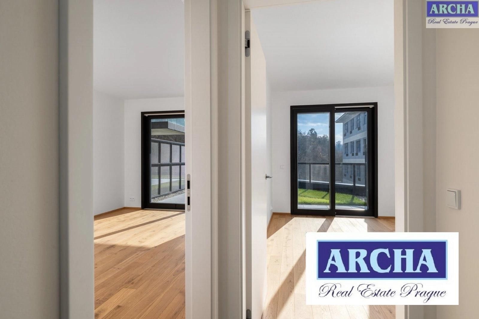 2+kk, V mokřinách, Praha, 95 m²
