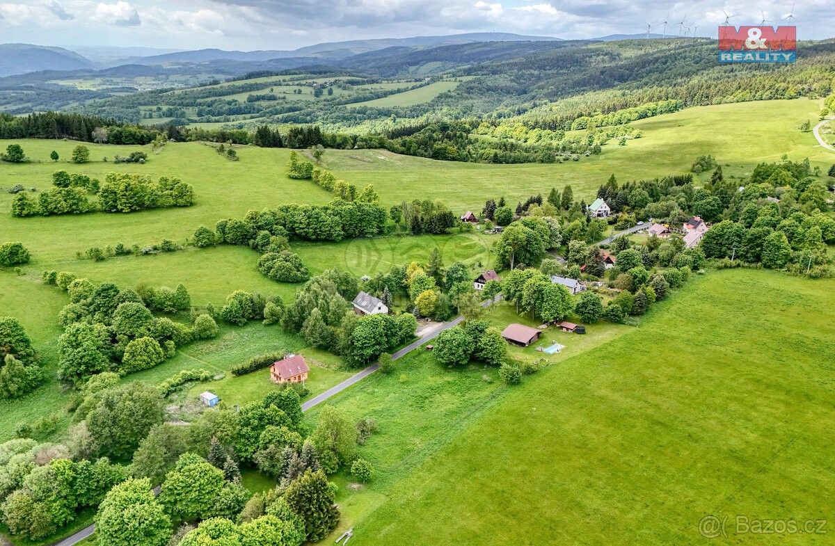 Prodej pozemek - Chomutov, 431 83, 2 061 m²