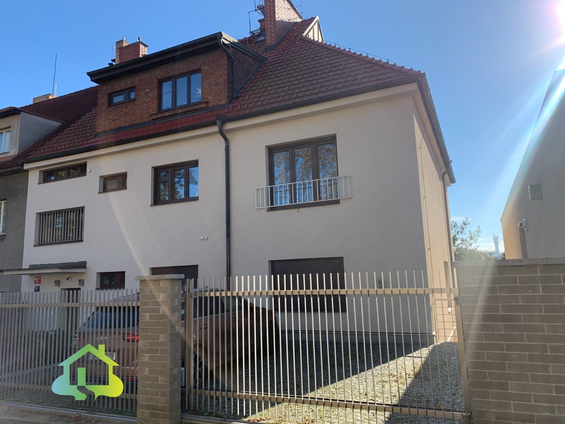 4+1, Farní, Praha, 100 m²