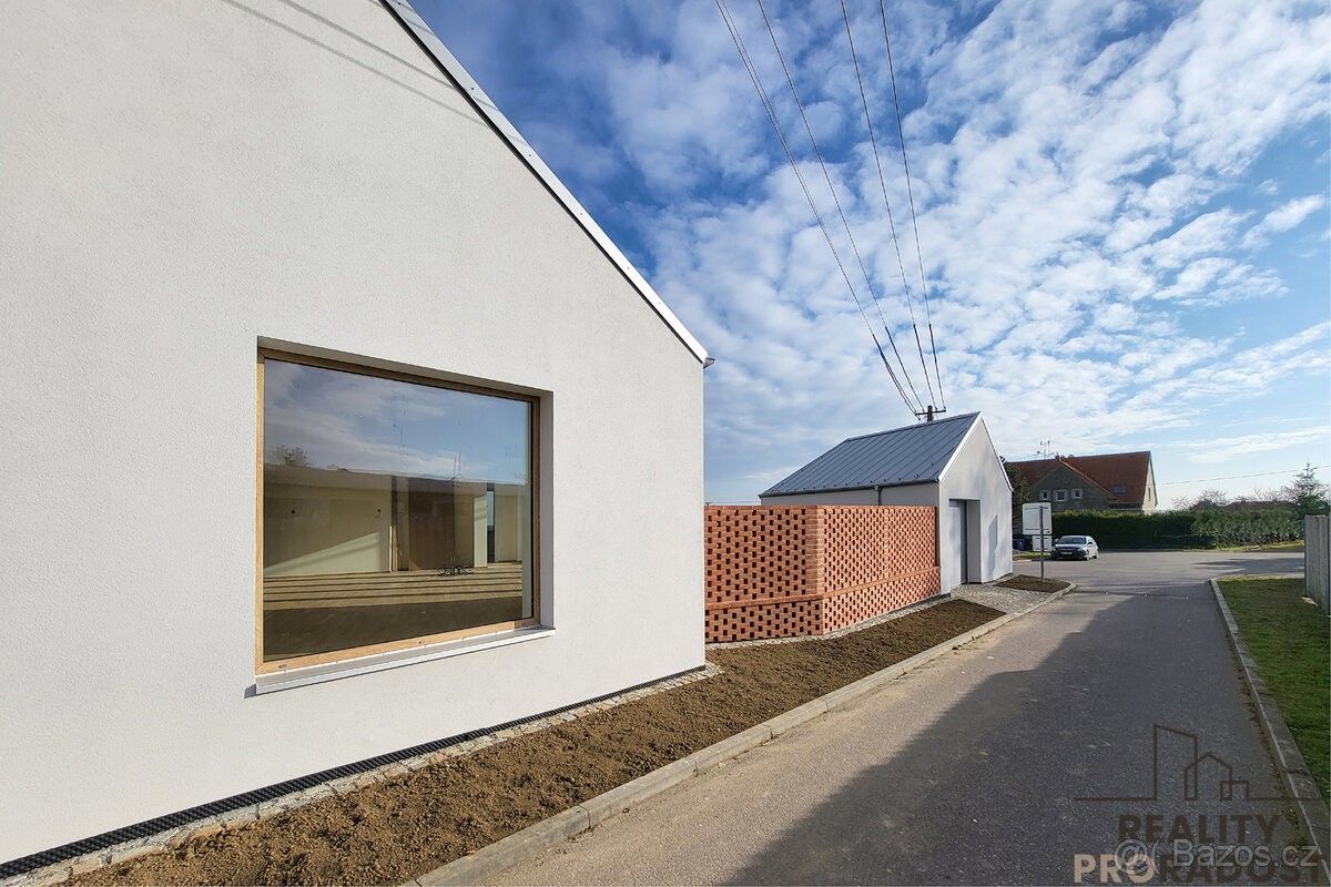Prodej dům - Miroslav, 671 72, 153 m²