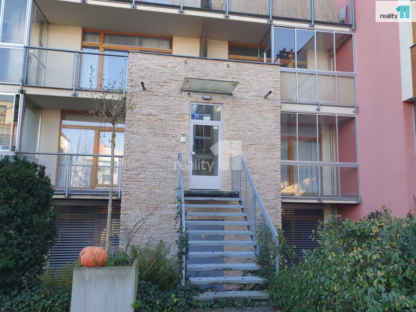 Pronájem byt 2+kk - K lesu, Praha, 58 m²
