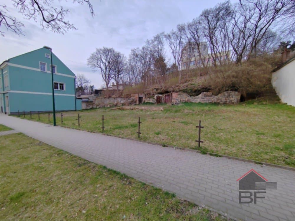 Pozemky pro bydlení, Husova, Mimoň, 458 m²