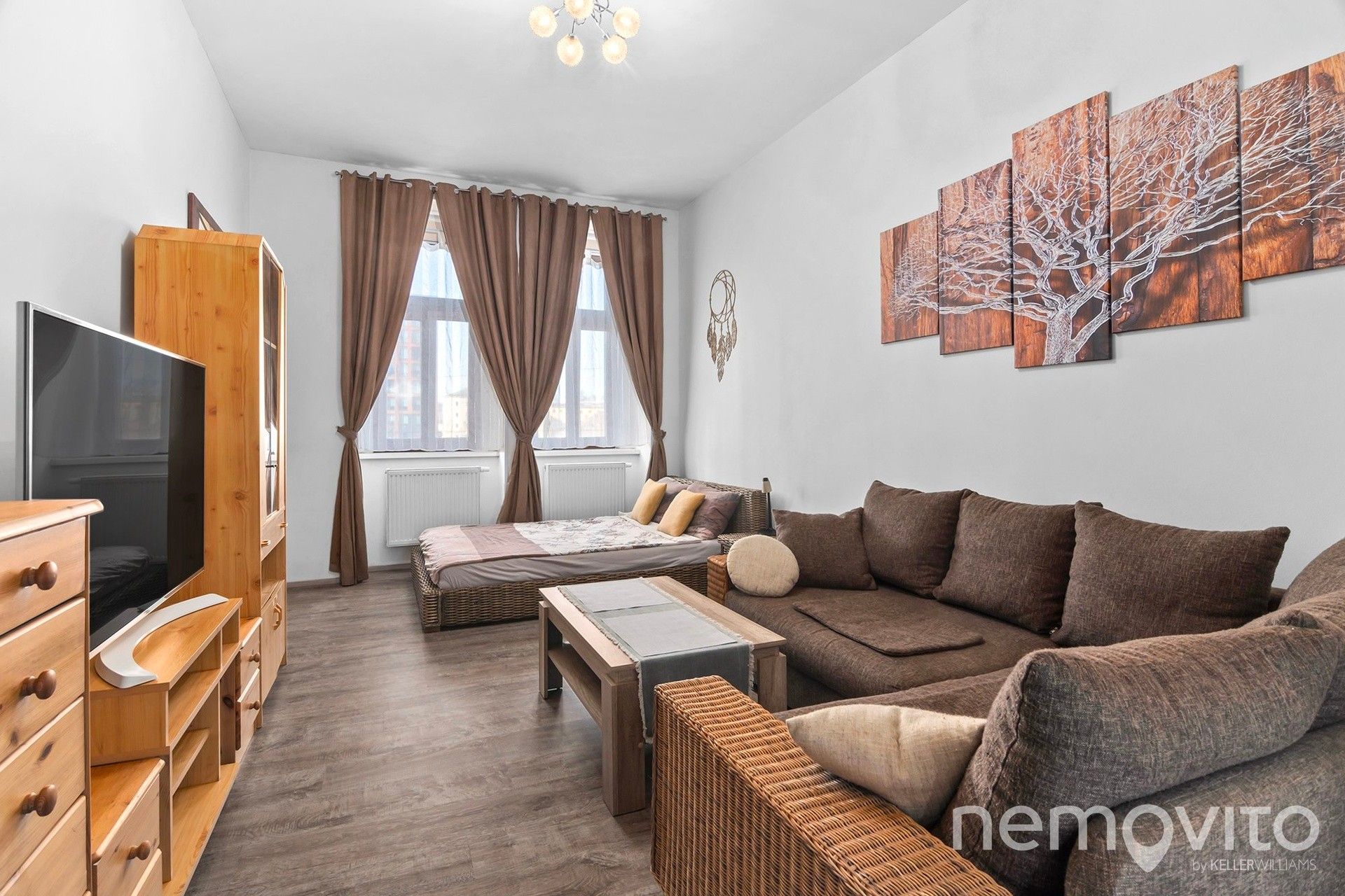 1+1, Sokolovská, Praha, 38 m²