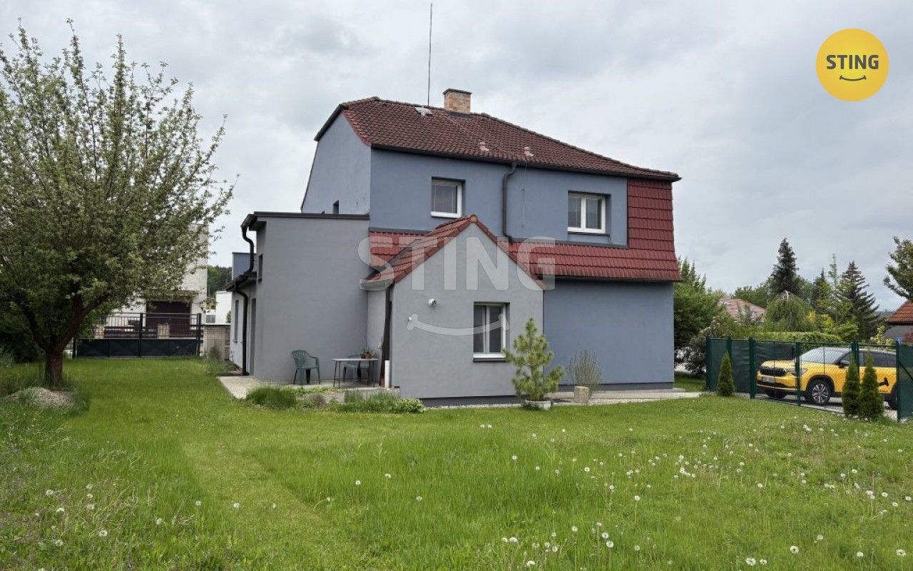 Prodej vila - Witthanova, Včelná, 200 m²