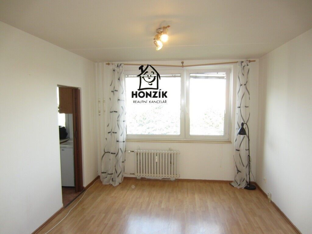 1+kk, Brechtova, Praha, 29 m²