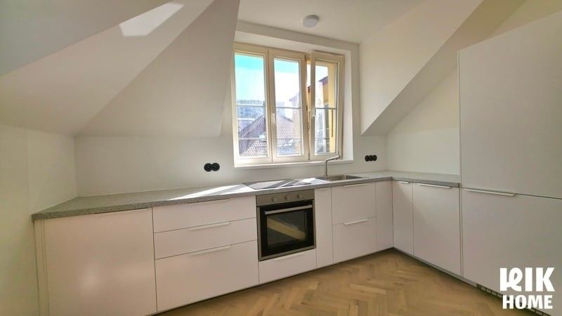 Pronájem byt 1+1 - Praha, 140 00, 42 m²