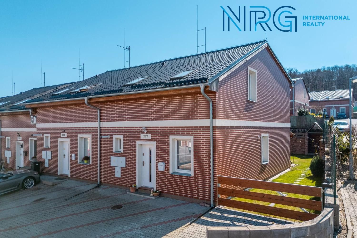 Prodej rodinný dům - Jarní, Nelahozeves, 128 m²