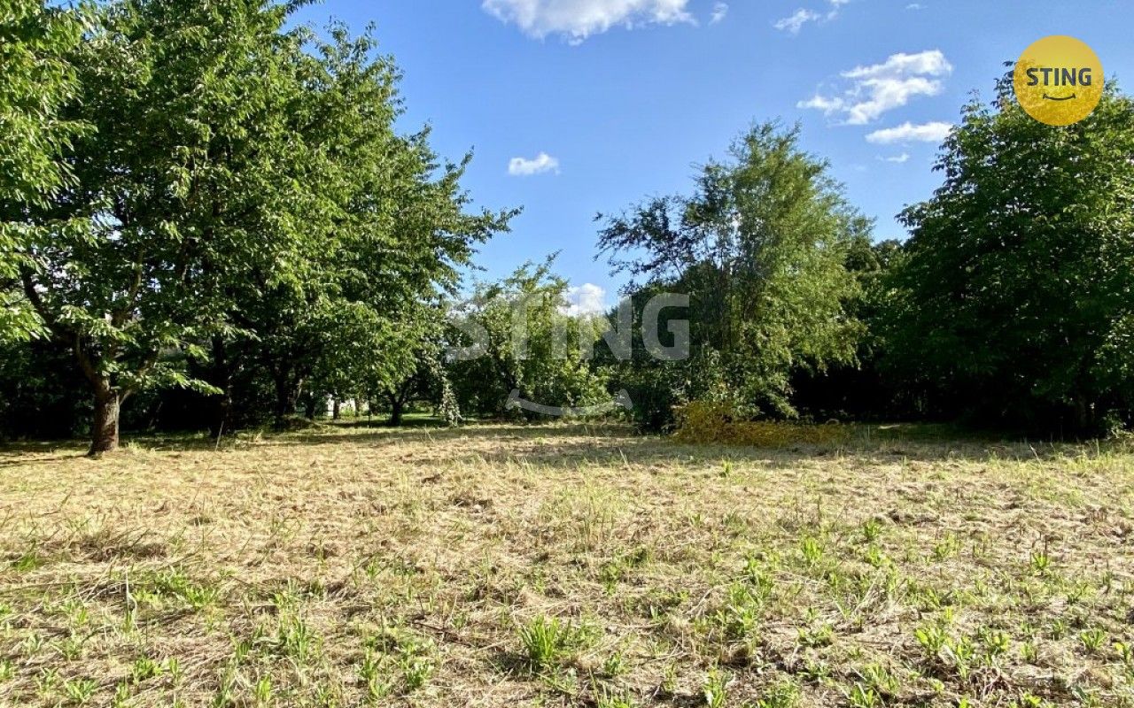 Pozemky pro bydlení, Rybníčky, Otice, 1 049 m²