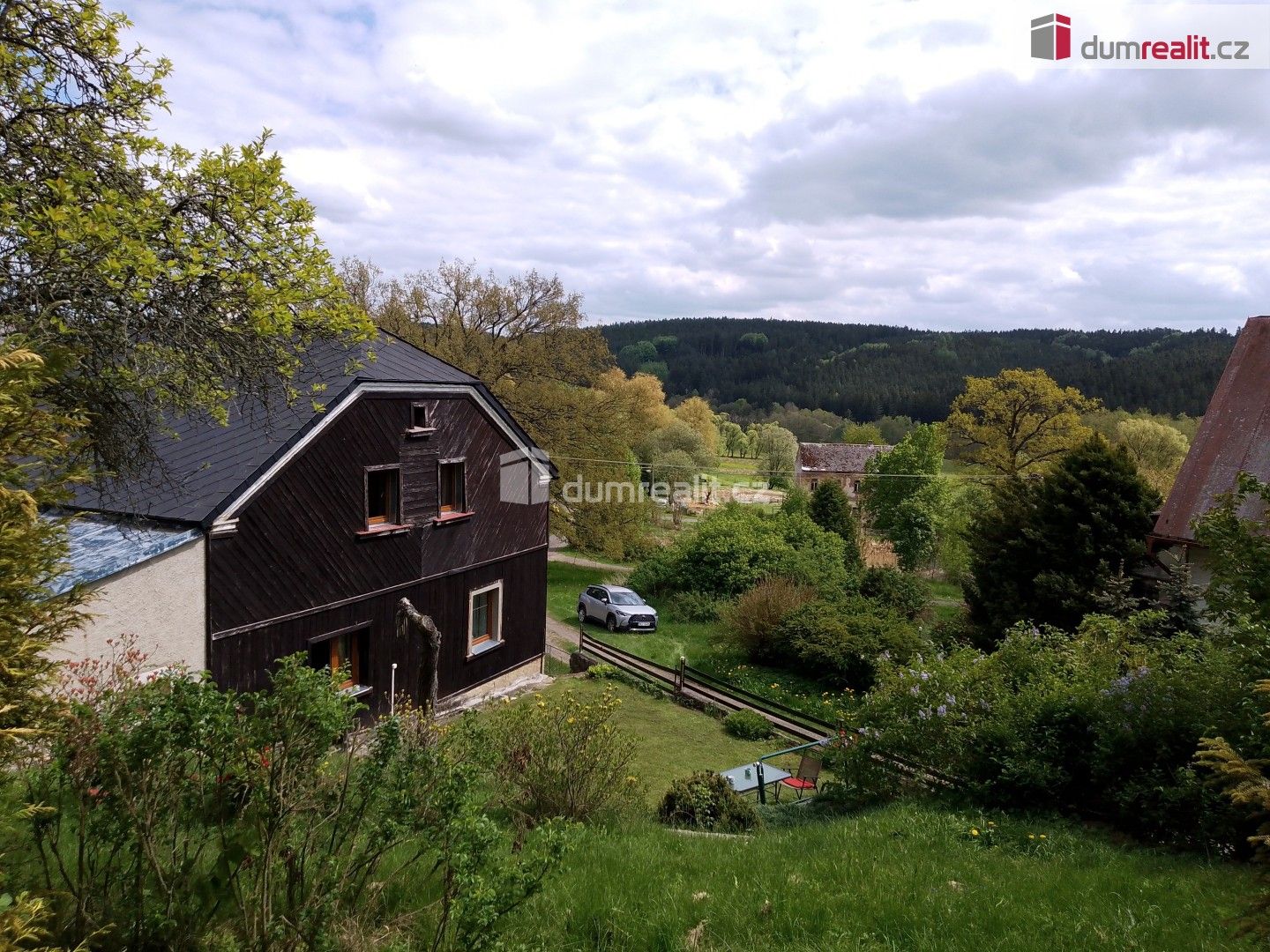 Rodinné domy, Branišov, Toužim, 166 m²