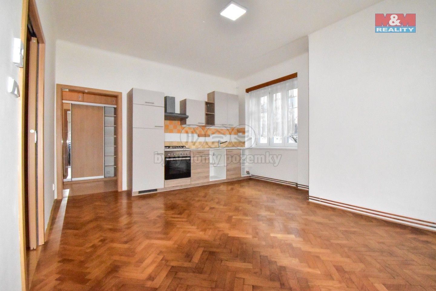 Pronájem byt 2+kk - Púchovská, Praha, 41 m²