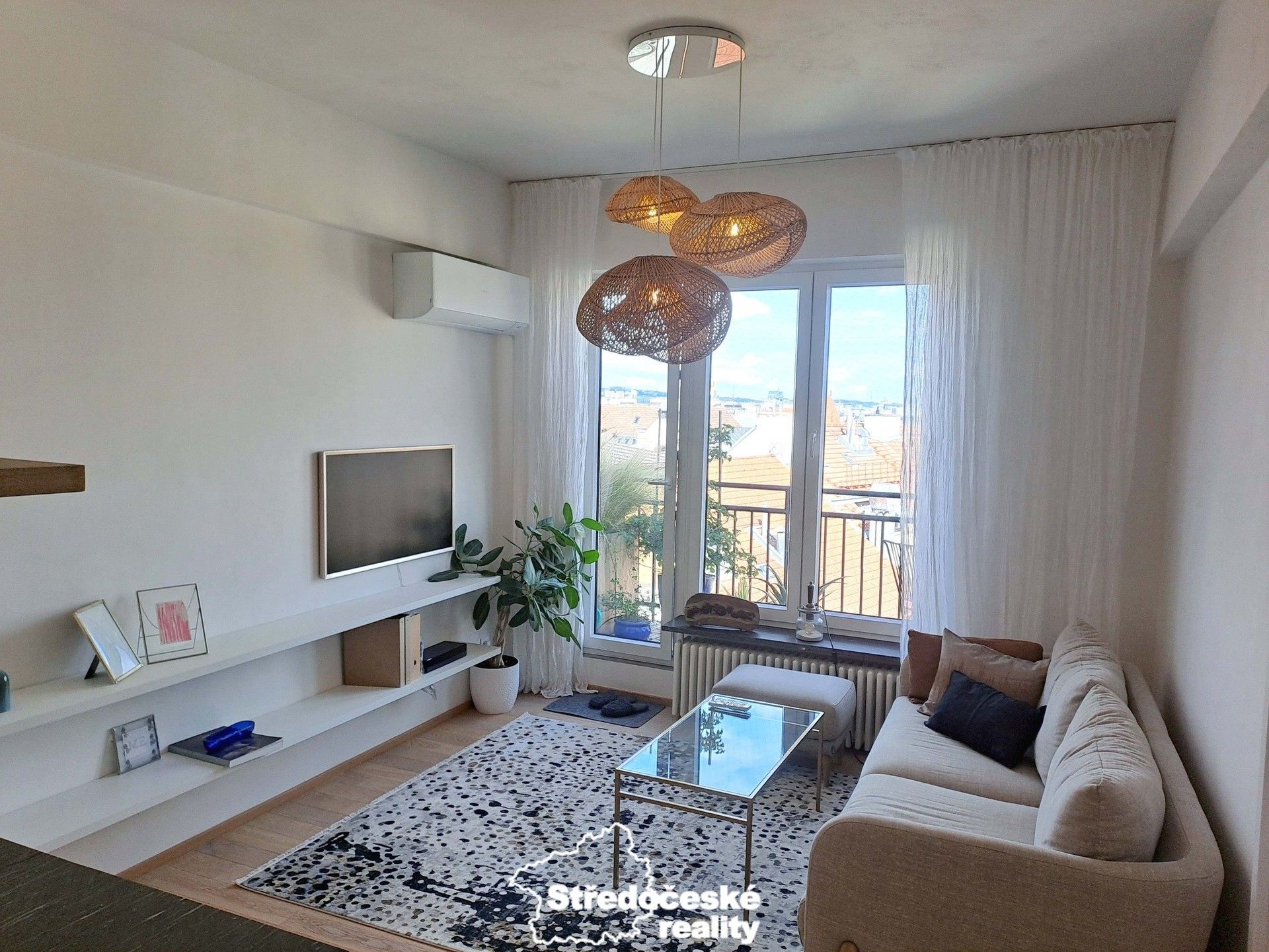 2+kk, Veverkova, Praha, 40 m²