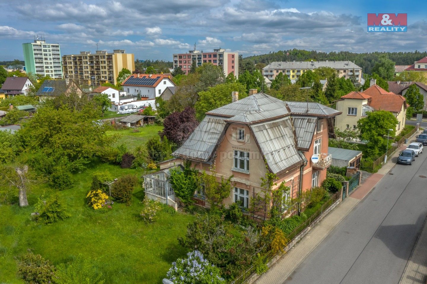 Rodinné domy, Husova, Bělá pod Bezdězem, 240 m²