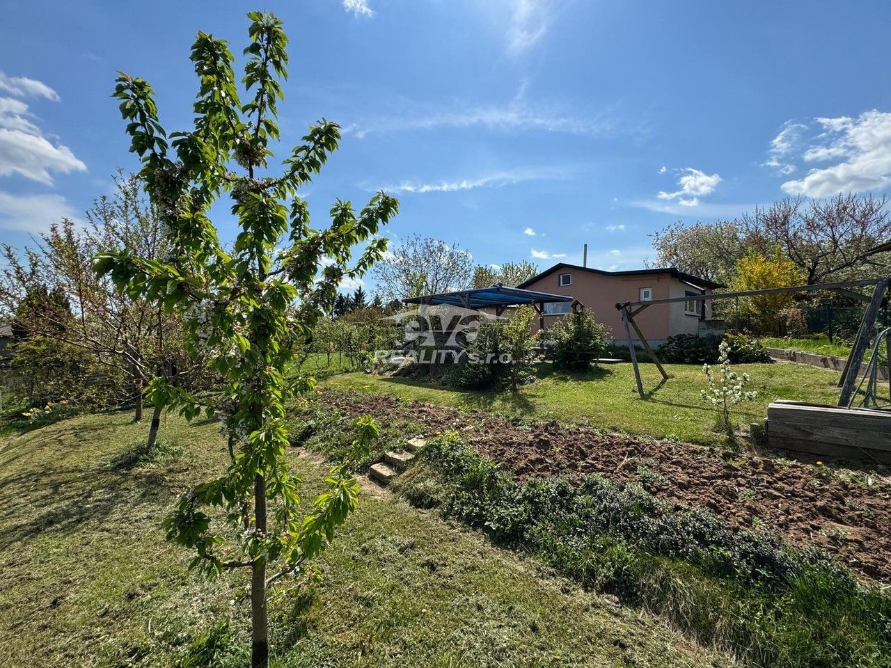 Chaty, Na Rybářce, Praha, 24 m²