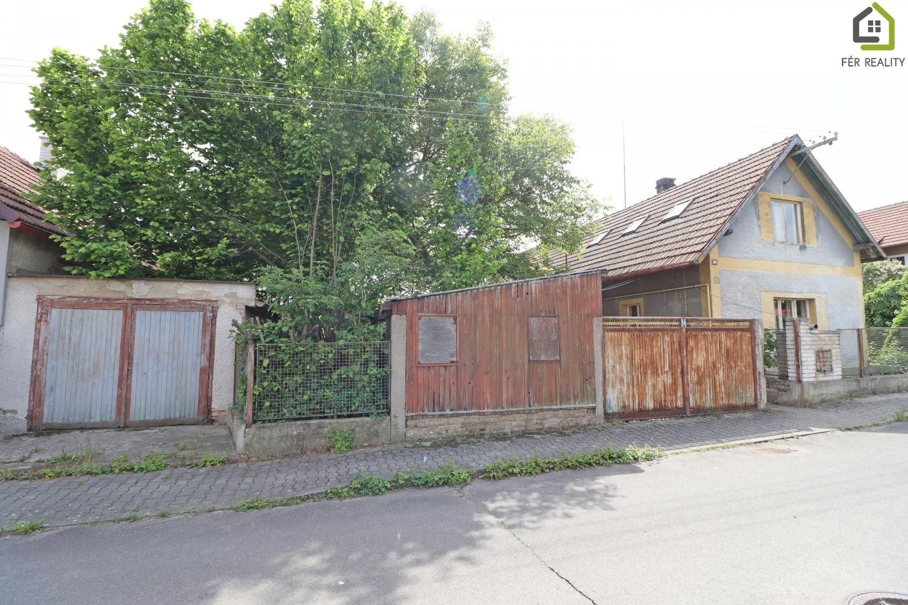 Ostatní, Dlouhá, Horní Beřkovice, 180 m²