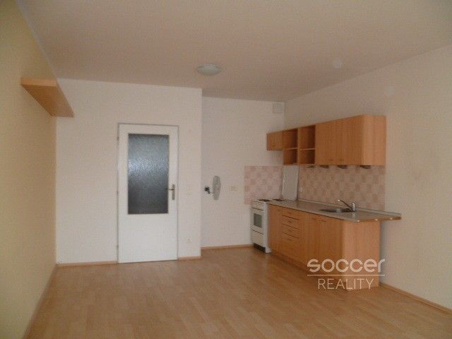 1+kk, Chotěšovská, Praha, 43 m²