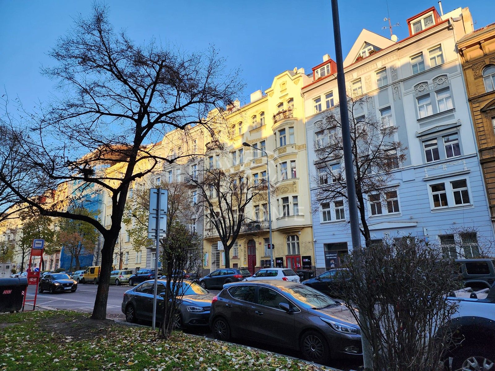 2+1, 28. pluku, Praha, 51 m²