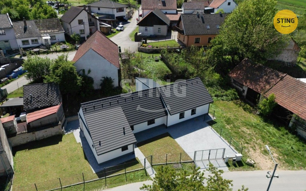 Prodej rodinný dům - Zarybník, Měřín, 122 m²