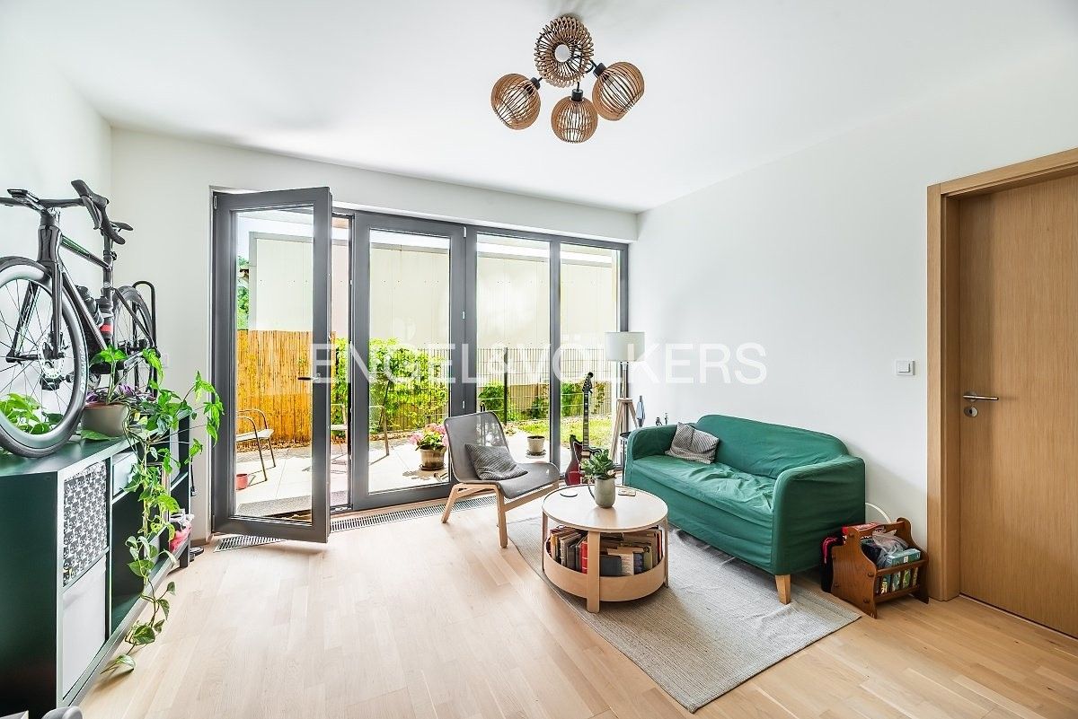 2+kk, Šenácká, Praha, 46 m²