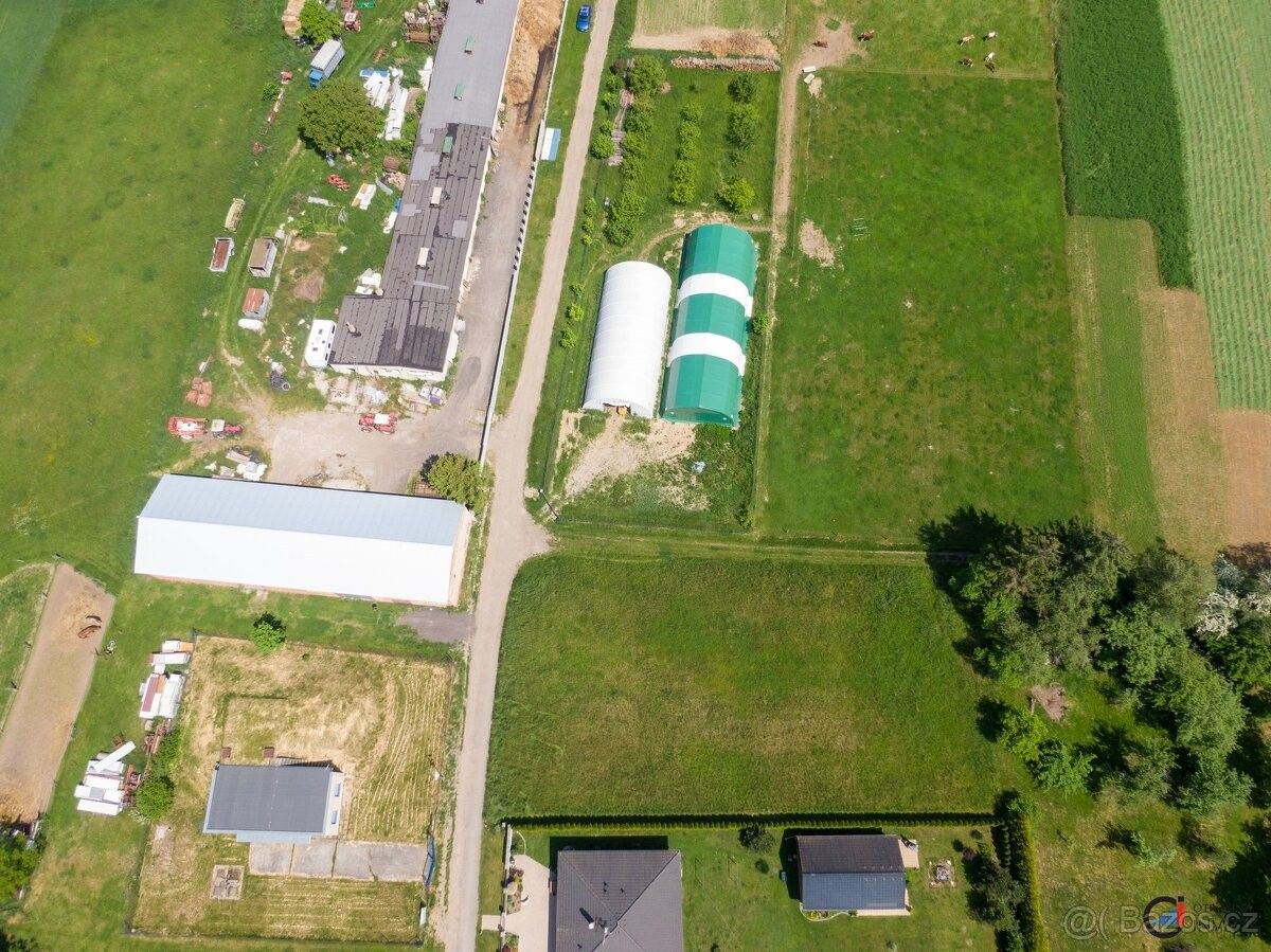 Prodej pozemek pro bydlení - Pardubice, 530 02, 1 589 m²