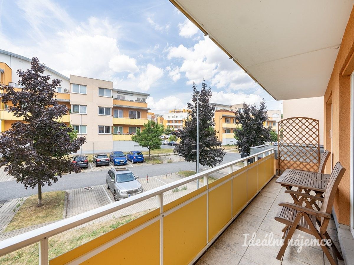 Pronájem byt 2+kk - Sicherova, Praha, 57 m²